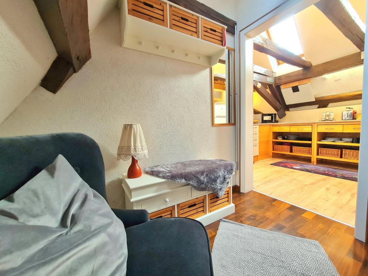 Avahome: Haus Fuer 16, Wlan, Parkplaetze, Netflix, Nespresso Kandel Exterior photo